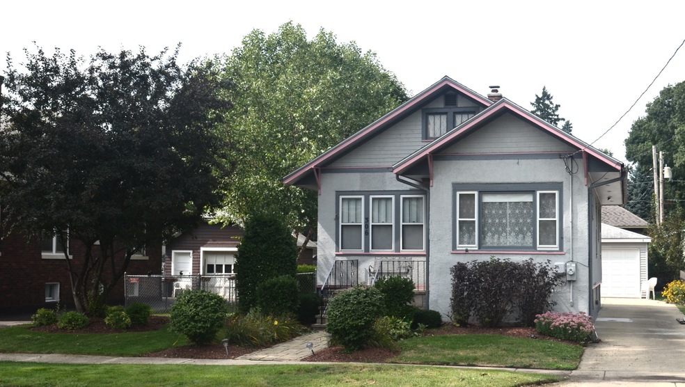Exterior Front