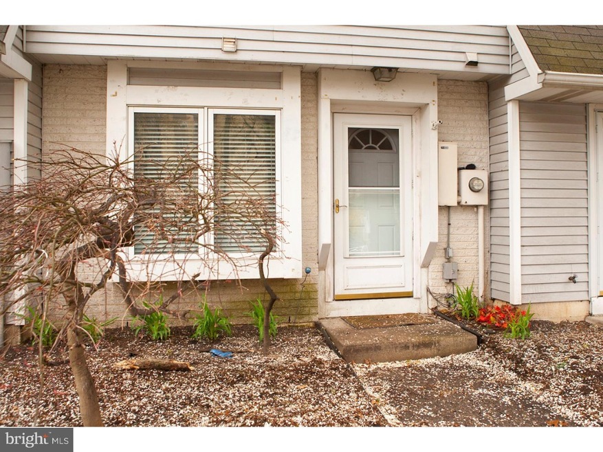 22 Appley Ct, Cherry Hill, NJ 08002 - photo 1