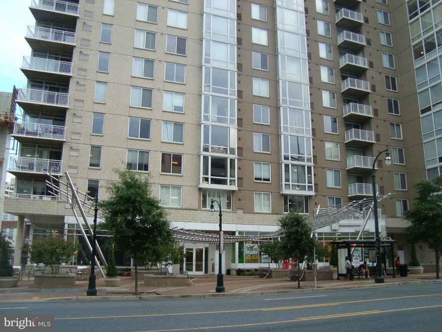 The Crescent unit 1307, Silver Spring, MD 20910 - photo 1