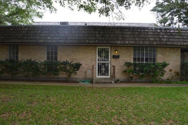 1116 Valley View Dr unit A, Weslaco, TX 78596 - photo 1