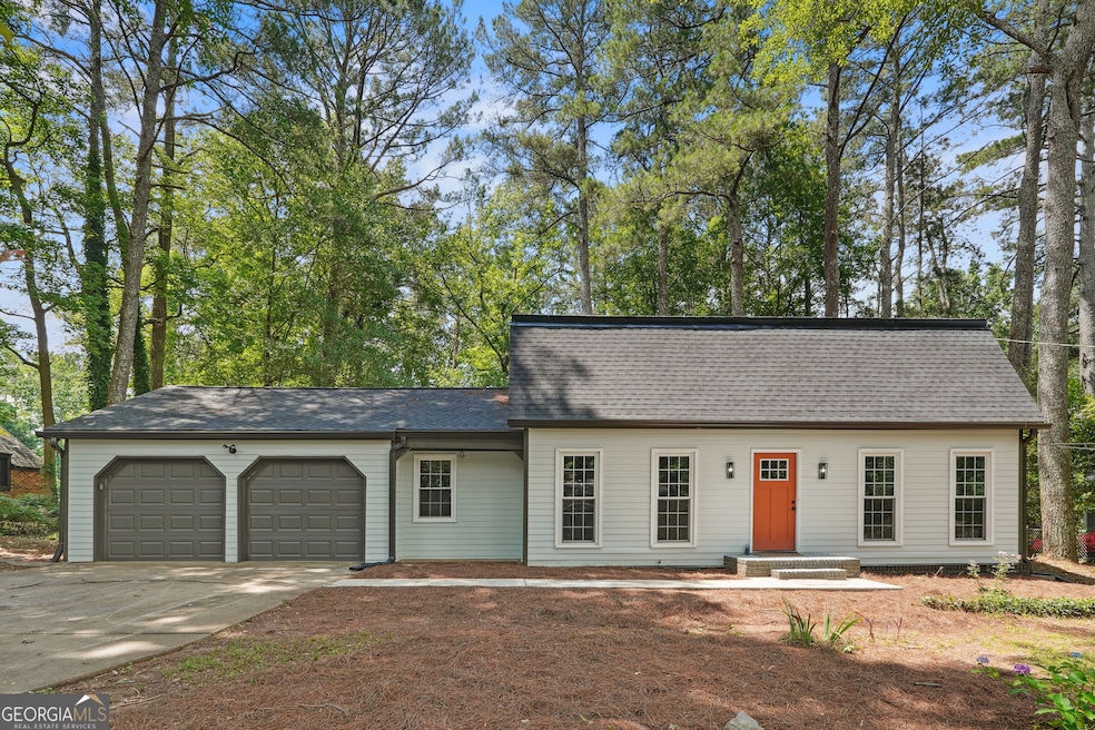 4617 Cedar Park Dr unit I, Stone Mountain, GA 30083 - photo 1