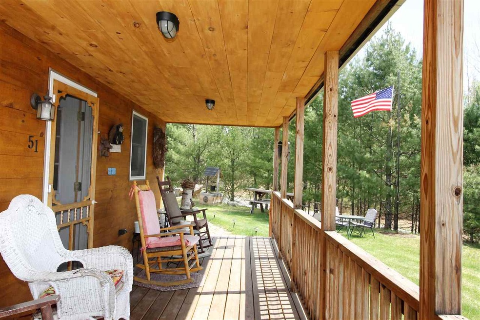 51 Thorn Hill Rd, Bethlehem, NH 03574 - photo 1