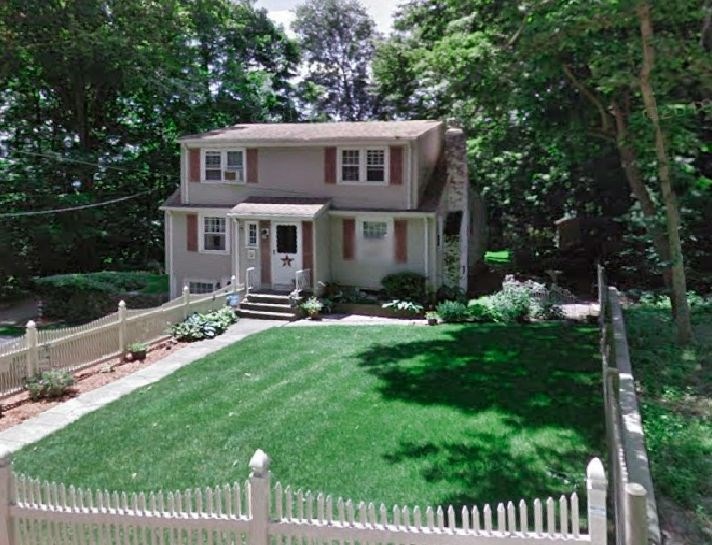 192 Lippitt Ave, Cumberland, RI 02864 - photo 1