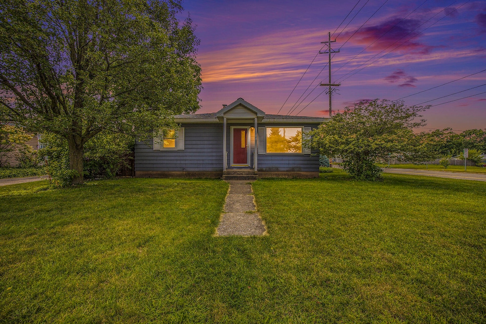 001_3182_gable-33-twilight