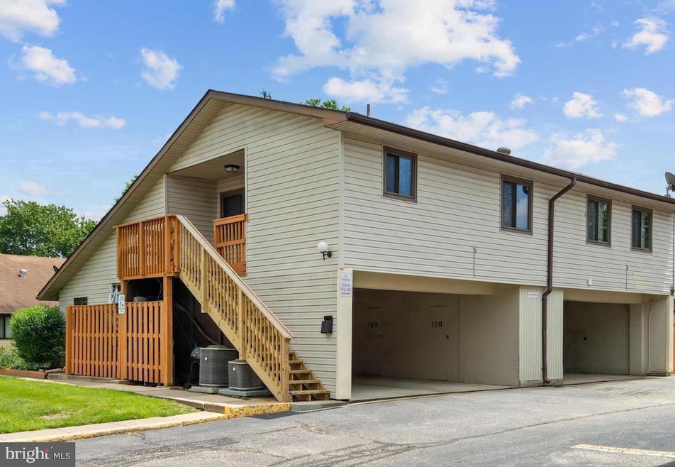 8420 Huerta Ct unit 162, Alexandria, VA 22309 - photo 1