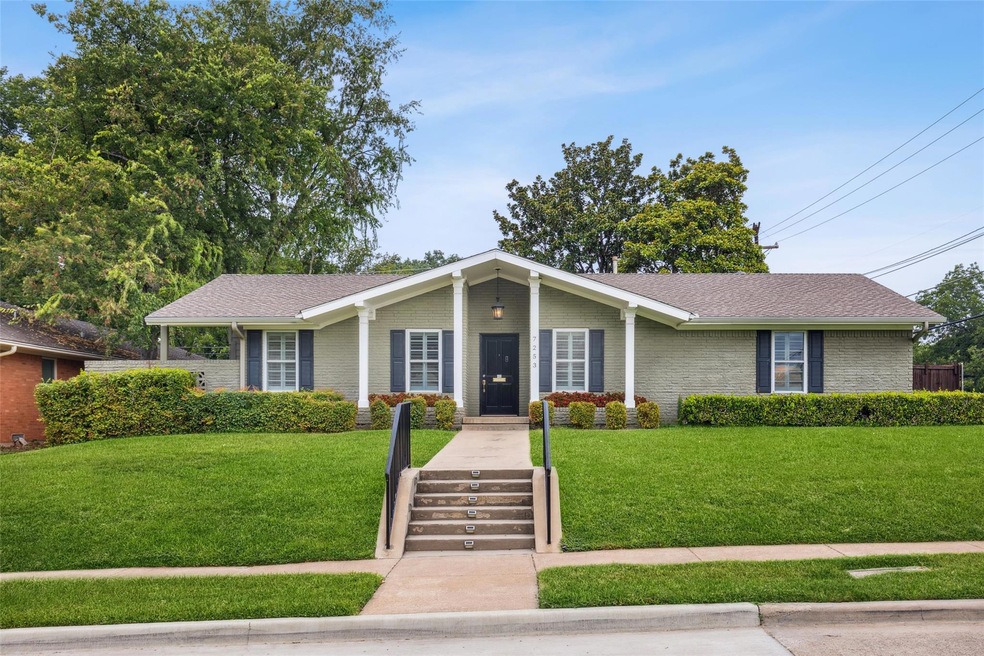 7253 Alexander Dr, Dallas, TX 75214 - photo 1