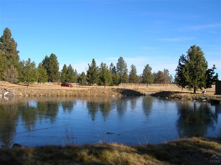 63550 Johnson Rd, Bend, OR 97701 - photo 1