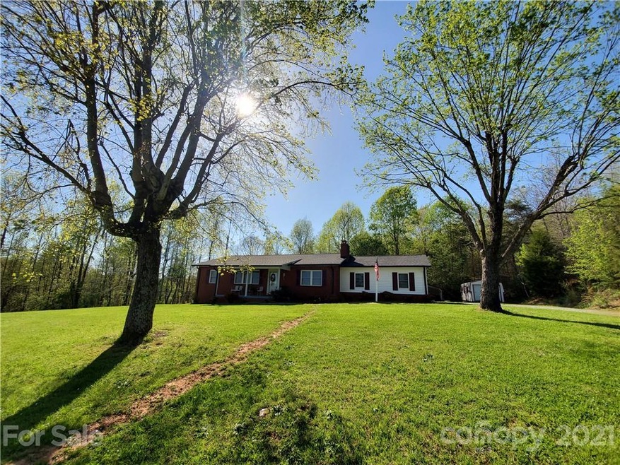 727 N Chipley Ford Rd, Statesville, NC 28625 - photo 1