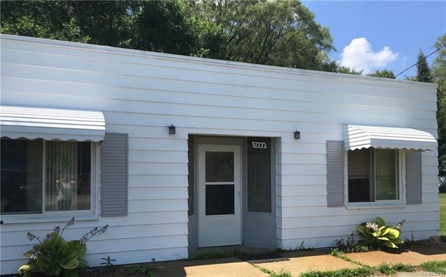 2 unit tenant occupied duplex