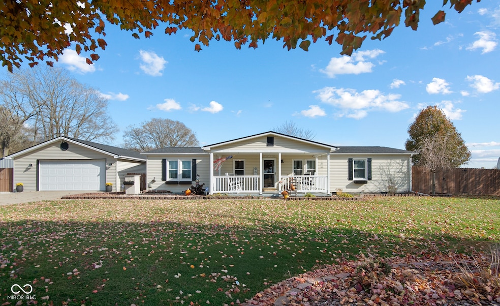 4910 N 200 W, Columbus, IN 47201 - photo 1