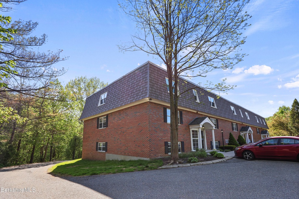 260 Pittsfield Rd unit C 15, Lenox, MA 01240 - photo 1
