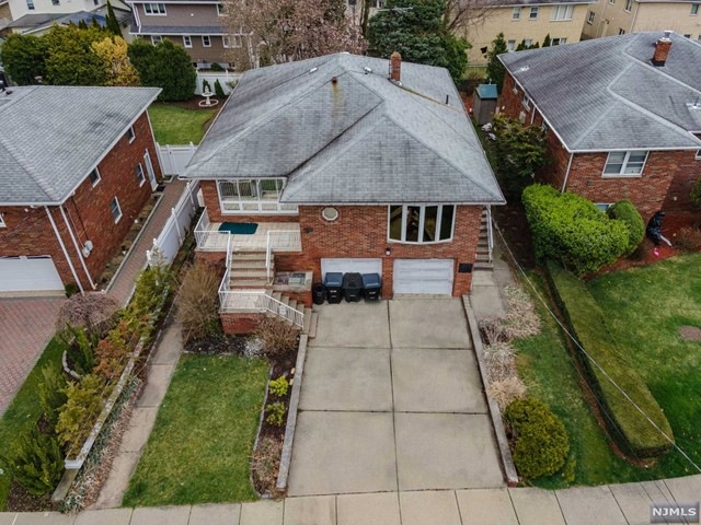 1038 Edgewood Ln, Fort Lee, NJ 07024 - photo 1