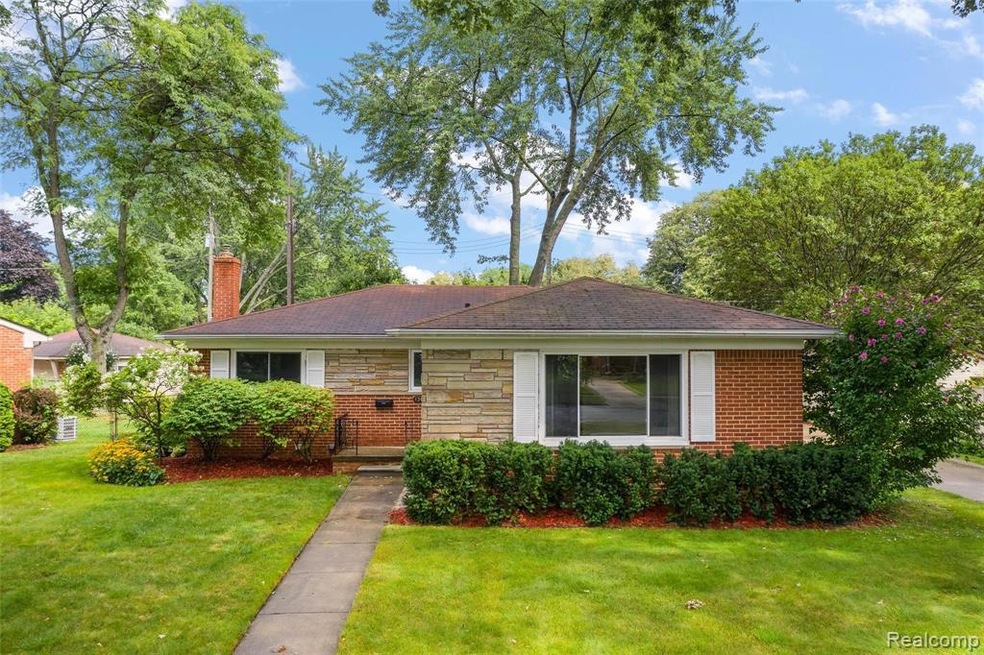 Welcome to 1362 Hazel Street!
