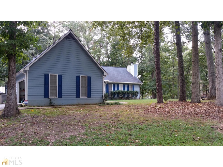 9175 Snipe Cir unit 2, Jonesboro, GA 30236 - photo 1