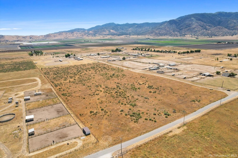 0 Sasia Rd, Tehachapi, CA 93561 - photo 1