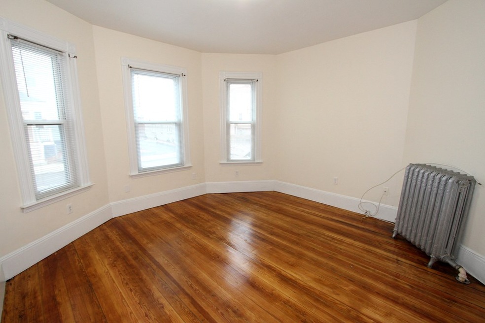 35 Harbor View St unit 3, Dorchester, MA 02125 - photo 1
