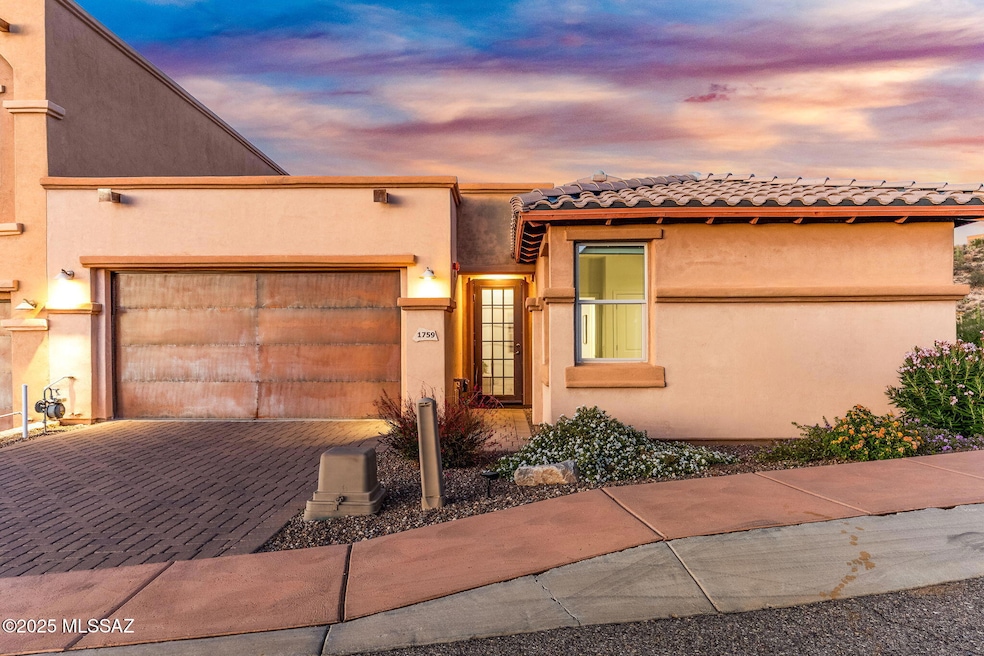 1759 E Via Colomba Bianca, Oro Valley, AZ 85737 - photo 1