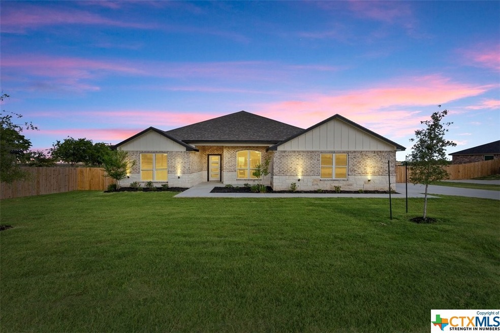 8908 Fm 1237, Troy, TX 76579 - photo 1