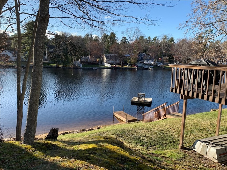 Water front on Johnson's Pond!