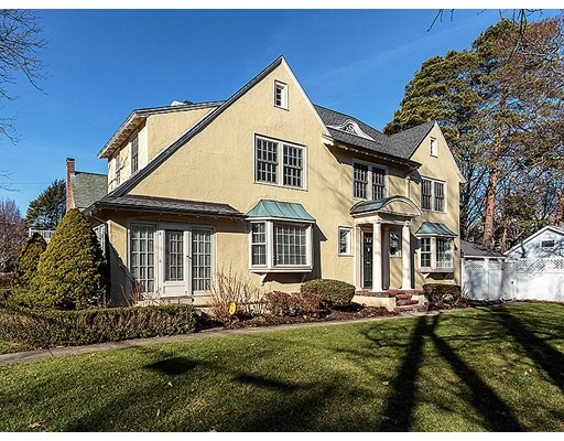 28 Lakeview Rd, Winchester, MA 01890 - photo 1