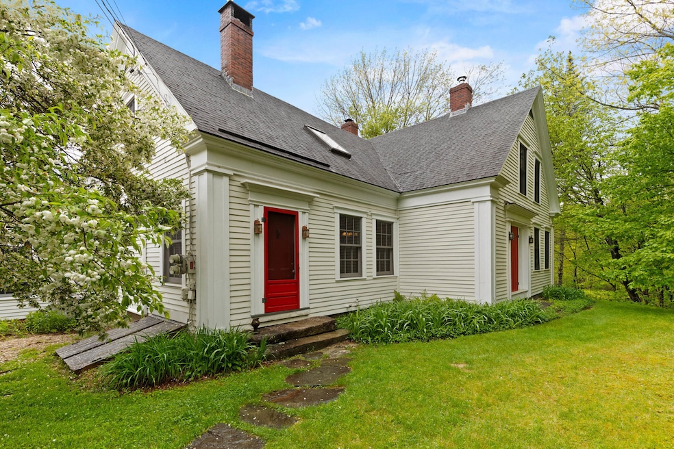 323 runaround pond rd durham-62