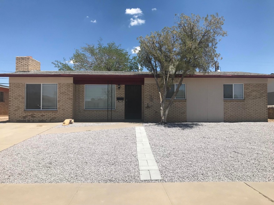 7827 Broadway Dr, El Paso, TX 79915 - photo 1
