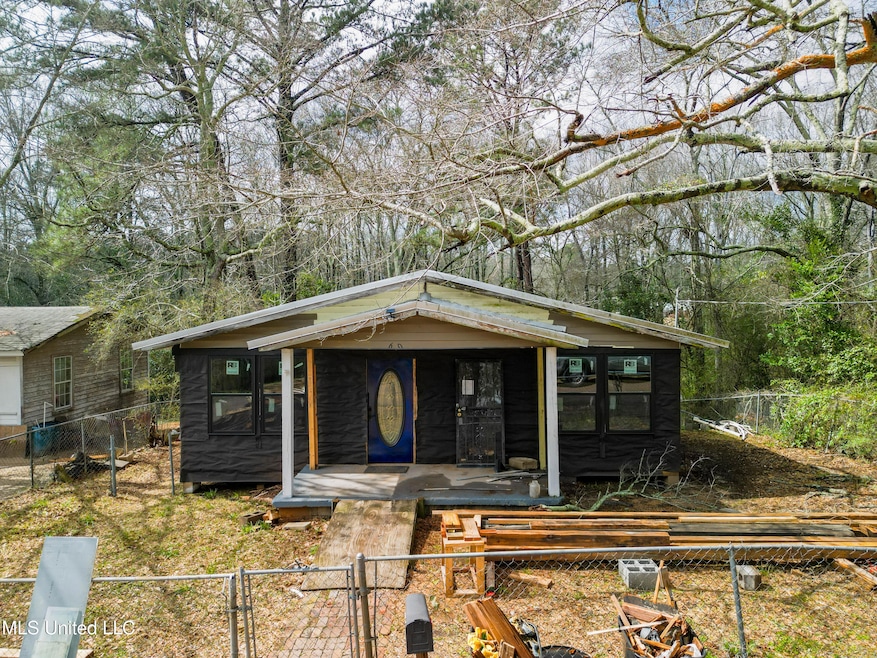 610 9th Ave NW Magee-1