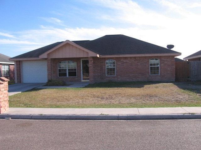 221 Candy Dr, Alamo, TX 78516 - photo 1