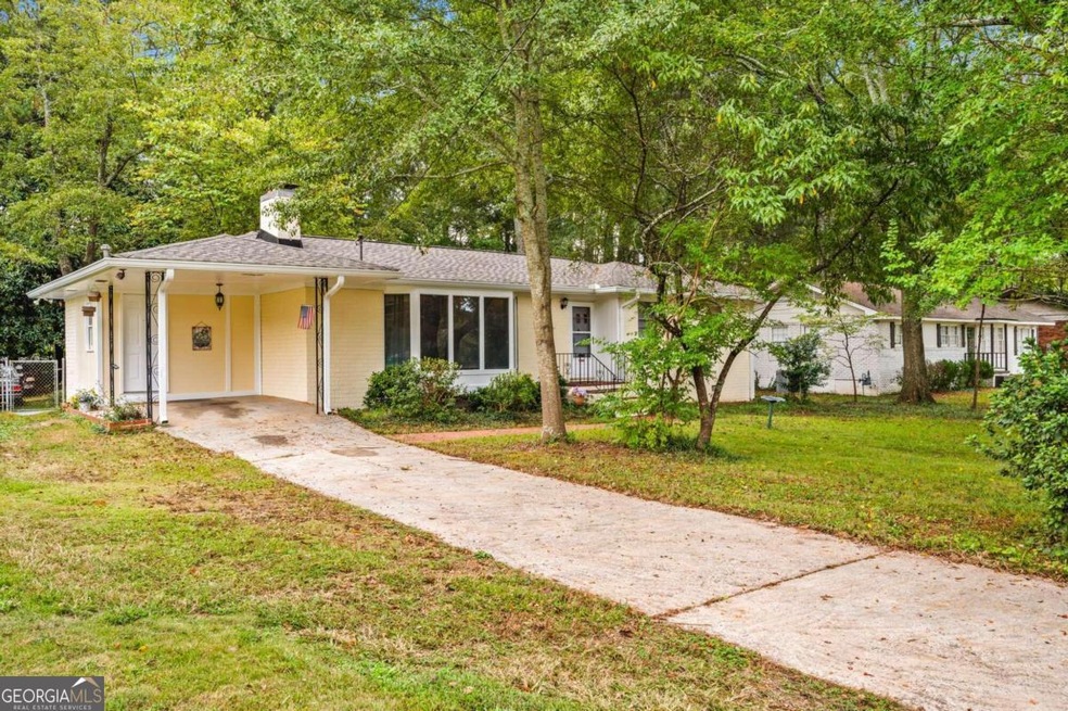 1341 Sagewood Cir, Stone Mountain, GA 30083 - photo 1