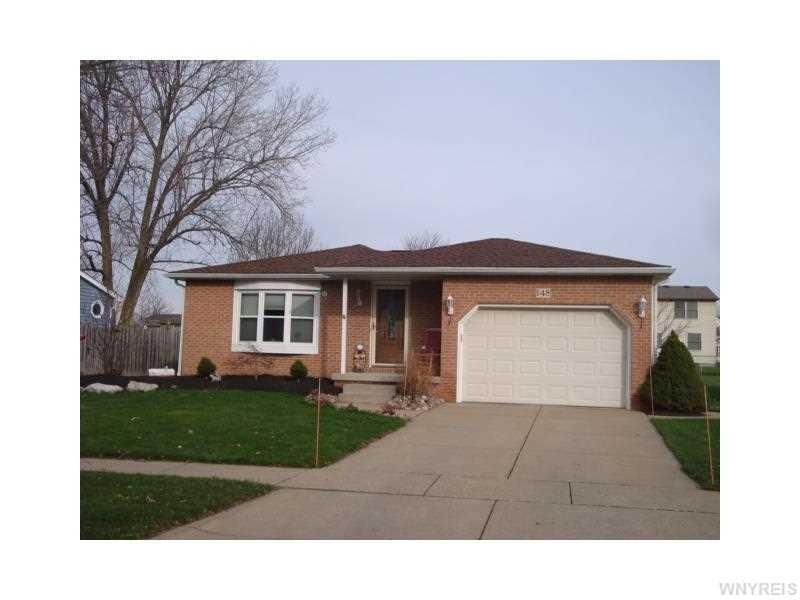 Exterior Front Welcome to 148 Hillpine