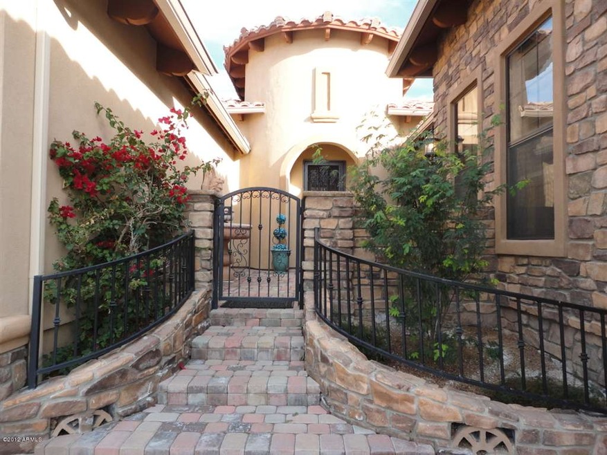 4103 N Mirada Cir unit 2, Mesa, AZ 85207 - photo 1