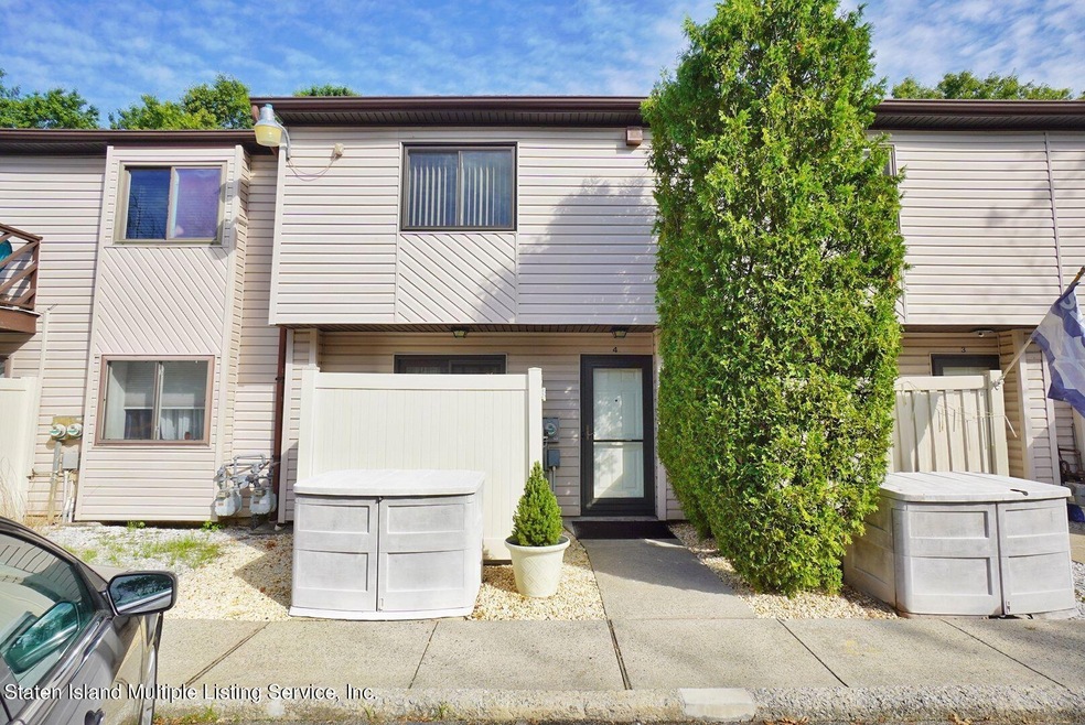 4199 Amboy Rd unit 4, Staten Island, NY 10308 - photo 1