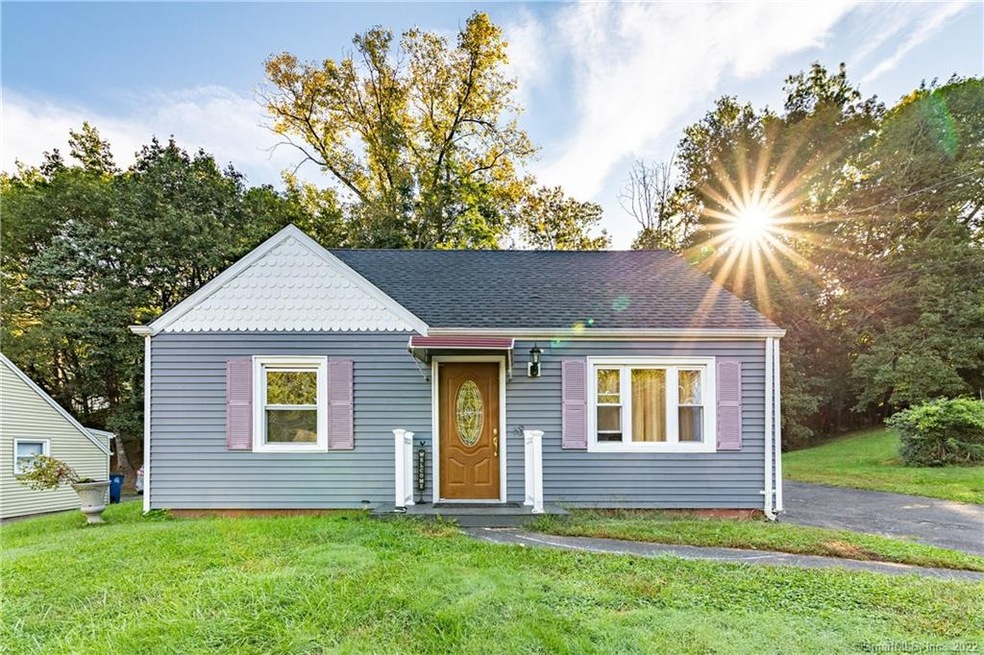 48 Hawthorne Rd, New Haven, CT 06513 - photo 1