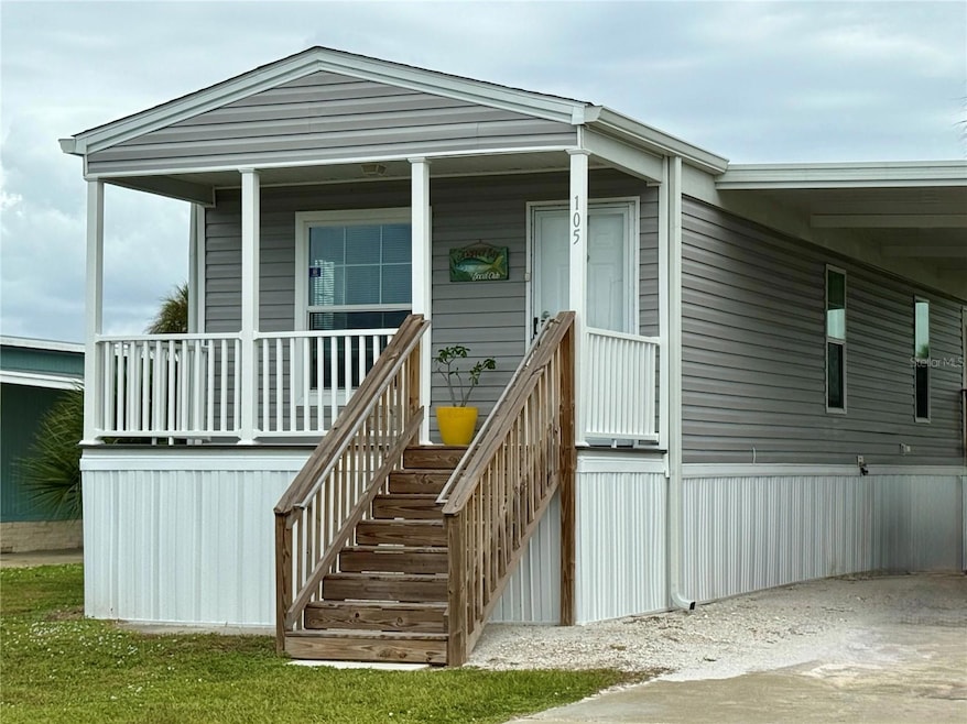 105 W Saint Johns Way, Apollo Beach, FL 33572 - photo 1