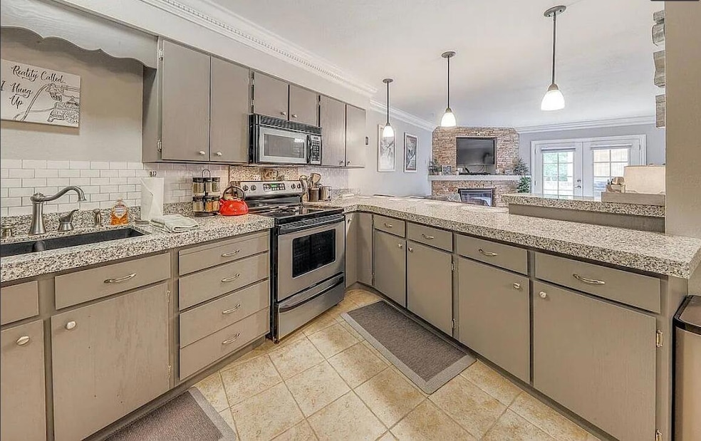 89 E Steam Engine Dr unit 6a, Brian Head, UT 84719 - photo 1