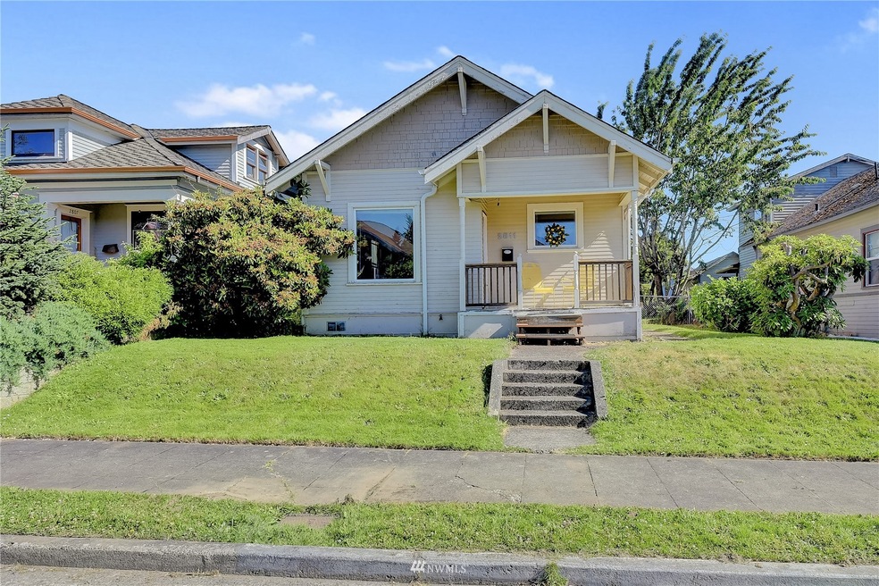 2811 Victor Place, Everett, WA 98201 - photo 1