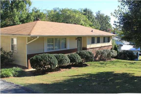 5634 crestview front