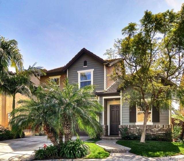 Perfect, peaceful cul de sac location for this cha
