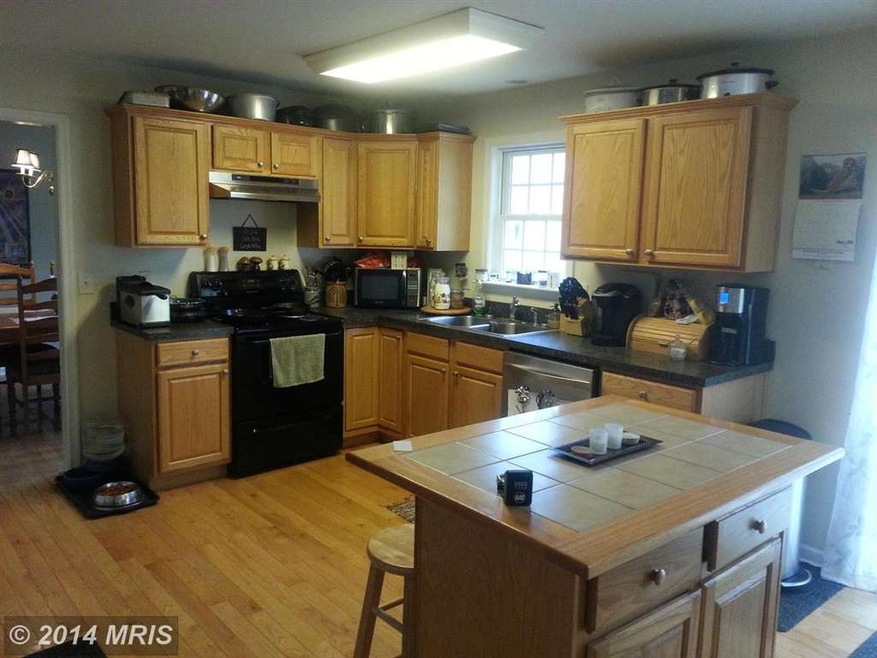 109 Campaign Ln, Hedgesville, WV 25427 - photo 1