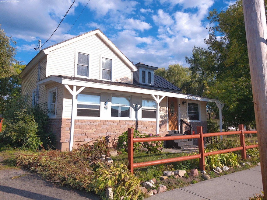 48 S Main St, Hammond, NY 13646 - photo 1