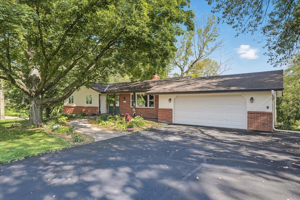 For Sale $478,950 • Co-Listing Agent