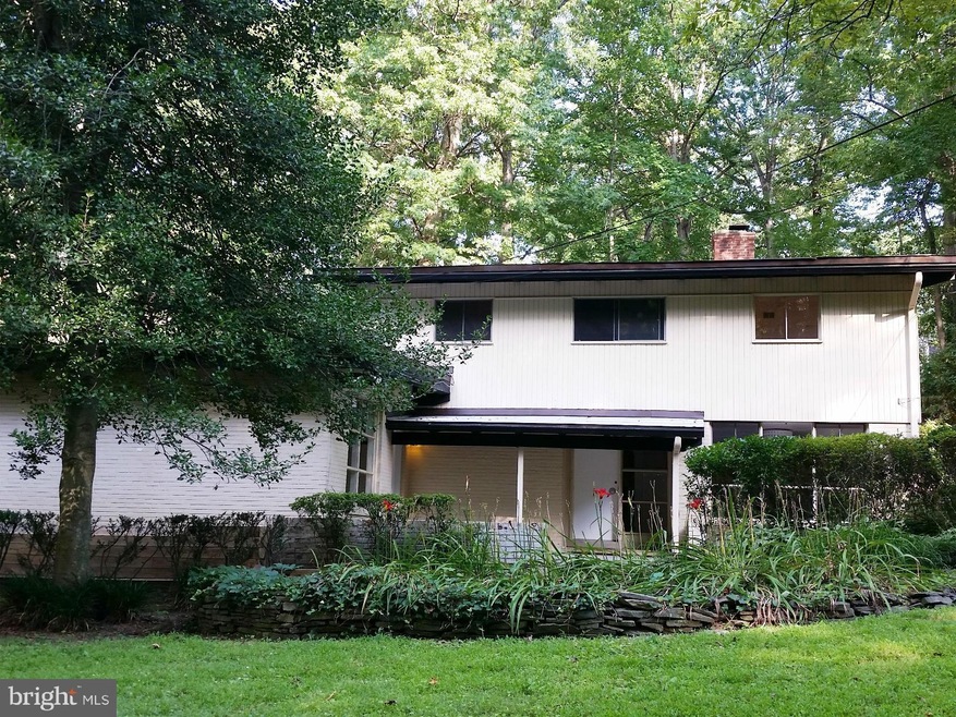 3407 Stoneybrae Dr, Falls Church, VA 22044 - photo 1