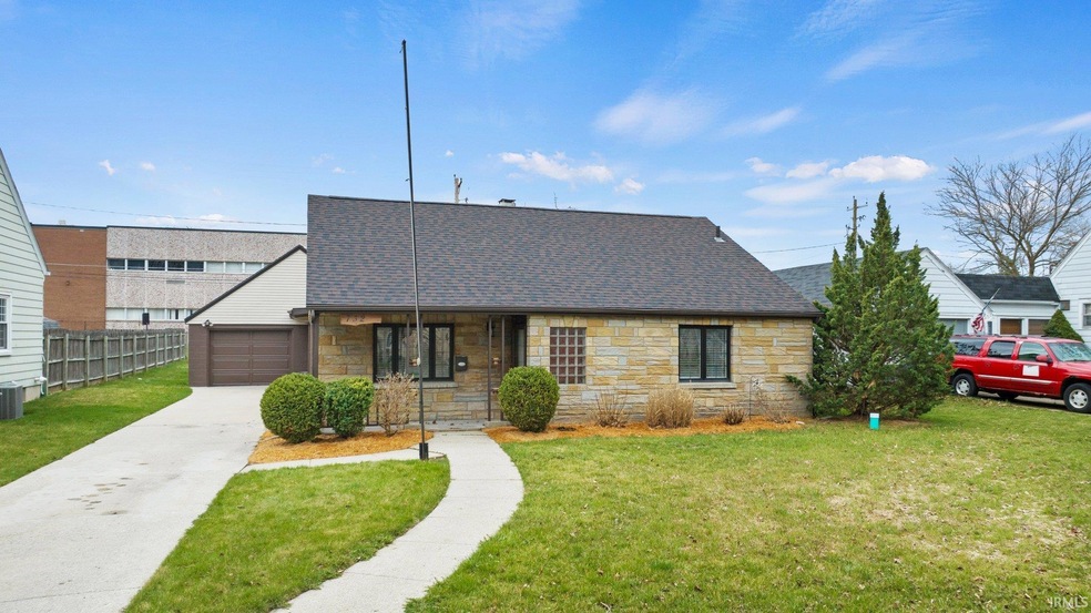 732 Park Ave, New Haven, IN 46774 - photo 1