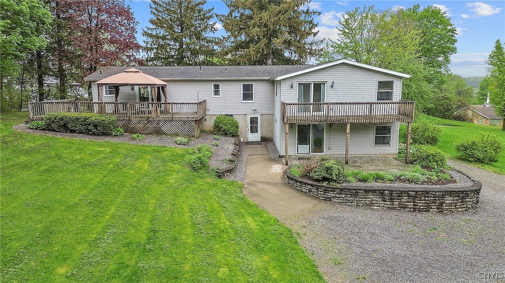 Welcome to 523 Tuscarora Rd, this rear entrance le