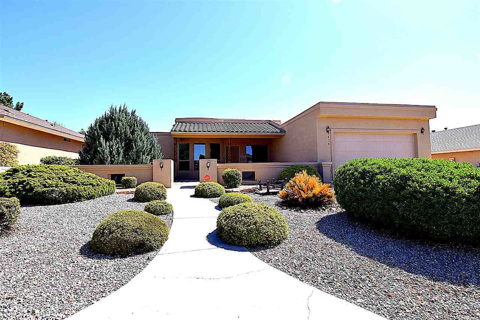 434 Camino Real unit 6+4, Alamogordo, NM 88310 - photo 1