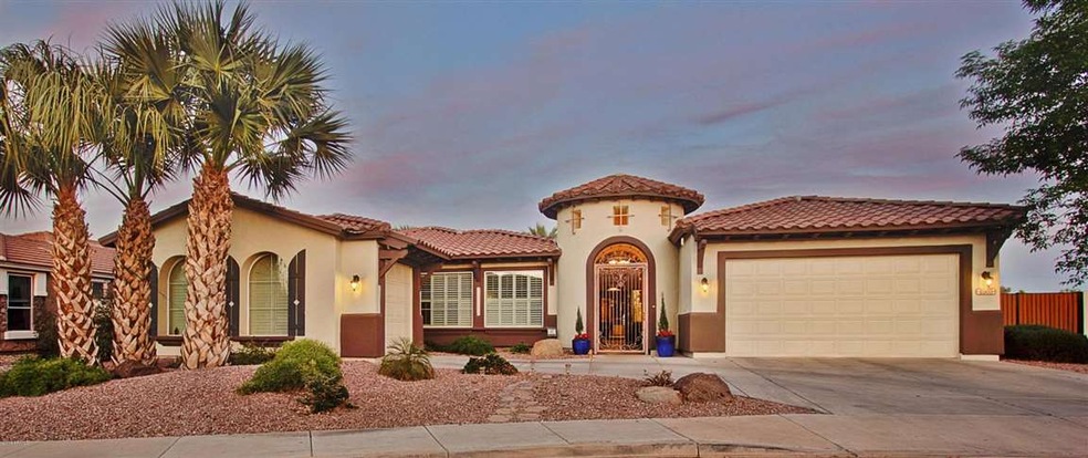 001_FRONT EXTERIOR PANORAMA