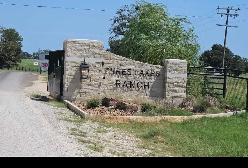 Welcome to Three Lakes Ranch.