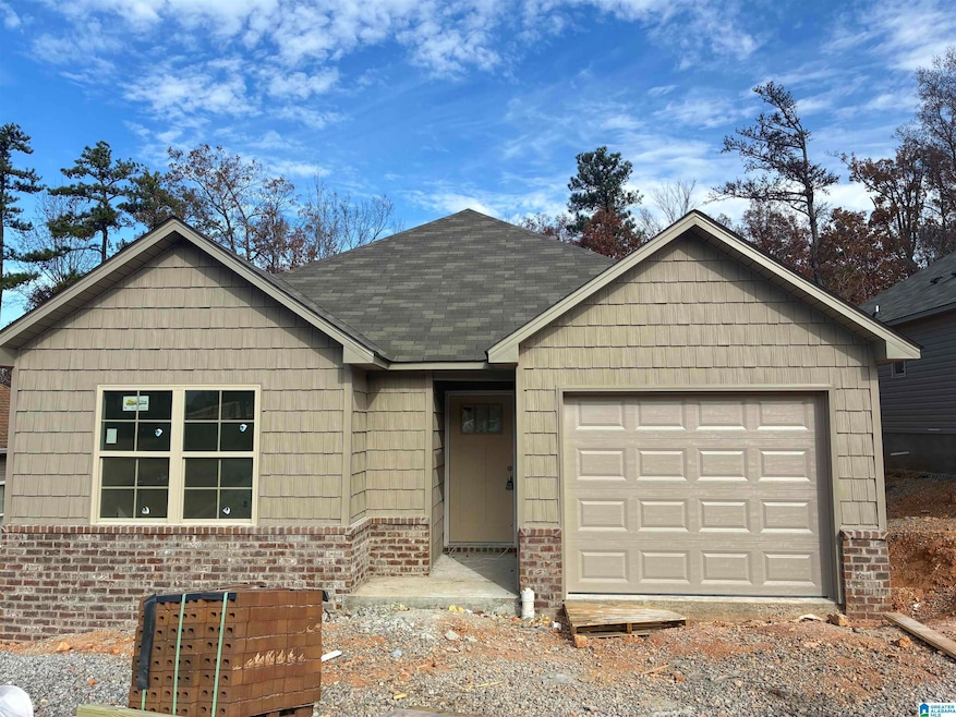 4964 Kerri Ln, Center Point, AL 35215 - photo 1