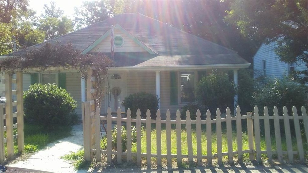 413 White Oak St, High Point, NC 27260 - photo 1