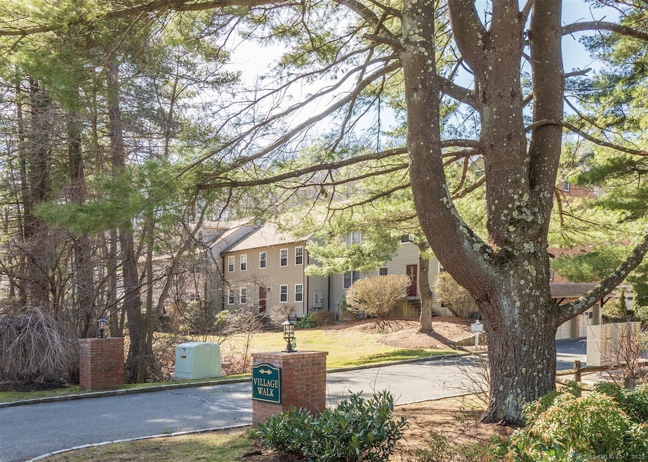 35 Village Walk, Wilton, CT 06897 - photo 1